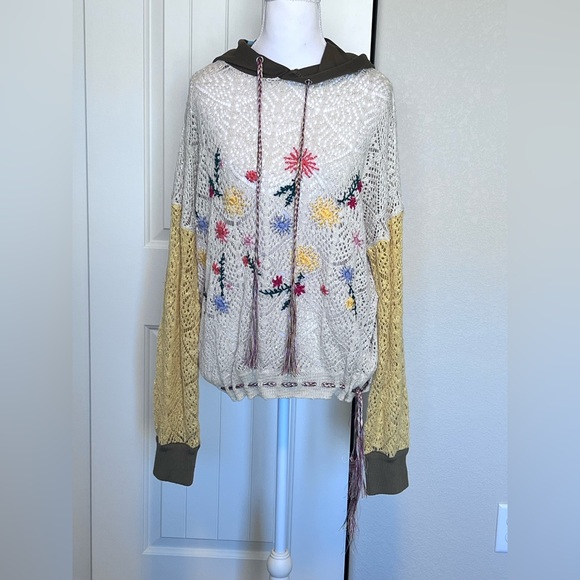 BellanBlue Crochet Detail Hoodie Floral Braided Rope Tassels at waist & neck - Picture 2 of 14